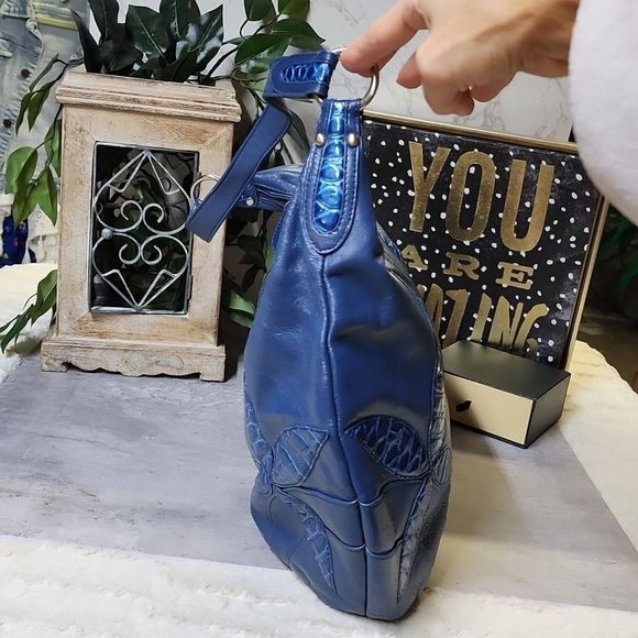 CHI brand leather handbag - Picture 5 of 14